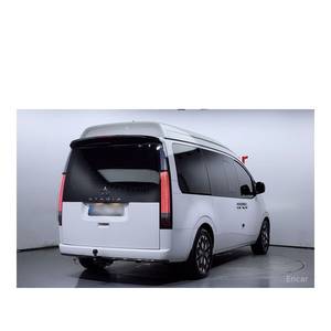 Hyundai Staria Lounge de 7 Plazas, Modelo Agosto 2023, 16,702 km, Diésel, Caja de Cambios Automática, Asientos de Cuero, Cámara Trasera, Volante a la Izquierda - Product Image 2