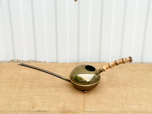 Regadera Antigua de Boquilla Larga con Asas de Bambú, Regalo Perfecto para Amantes de las Plantas y Entusiastas del Jardín, Venta al por Mayor desde India - Product Image 5