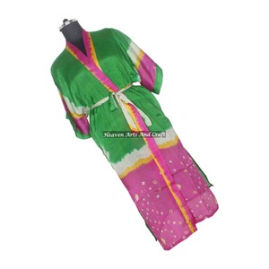 KL009 Magnifique Kimono Sari Vintage, Robe Longue Hiver Automne à Imprimé Floral Bohème, Coupe Ample Manches Longues, Idéal pour les Fêtes, Tissu Mélangé - Product Image 4