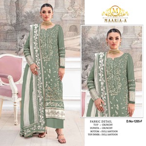 Costume pakistanais brodé avec des détails en sequins et des broderies Khatli, achetez directement auprès du fournisseur au prix de gros. - Product Image 4