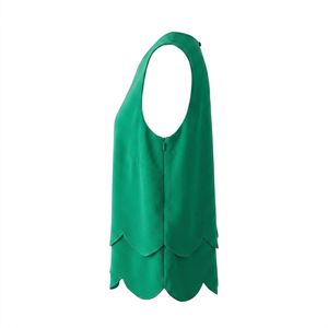 Débardeur court sans manches personnalisé à ourlet festonné superposé pour femme, 100 % polyester, séchage rapide, respirant, chic et décontracté, service OEM - Product Image 3