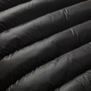 เสื้อแจ็คเก็ตพัฟเฟอร์ผู้ชายแบบสวมใส่ง่าย เสื้อแจ็คเก็ตพัฟเฟอร์ฤดูหนาวสำหรับผู้ชาย ดีไซน์ล่าสุด พร้อมโลโก้ด้านหน้าและสีสันที่ปรับแต่งได้ - Product Image 6