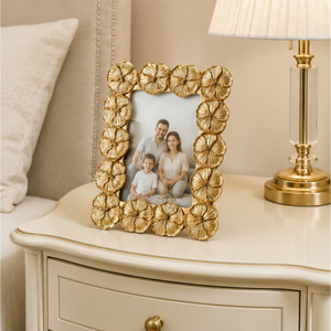 Cadre photo en métal doré à motif floral de luxe, vente en gros, cadre photo de table pour décoration moderne et cadeaux de mariage - Product Image 6