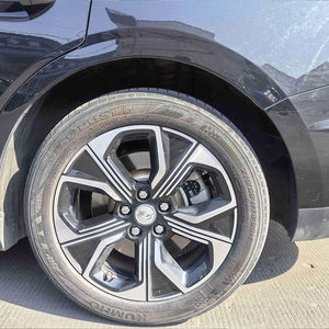 Voiture électrique familiale compacte noire d'occasion 4x4, véhicule à énergie nouvelle, voiture à batterie pour adultes - Product Image 3