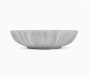 Modern <b>White</b> <b>Marble</b> Lotus Petal Bowl Hand Polished Elegant Multi-Functional Decorative for Diwali Ramadan Home Decor Wholesale - Product Image 3