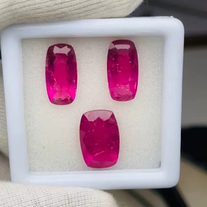 Juego de 3 piezas de rubelita natural de buena calidad y un brillo excelente con un color rojo impecable, corte y pulido perfectos a buen precio. - Product Image 1