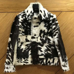 Chaquetas de Cuero con Pelo, Piel de Vacuno Auténtica, Lona Transpirable, Acabado de Alta Calidad, Modernas con Detalles de Animales - Product Image 6