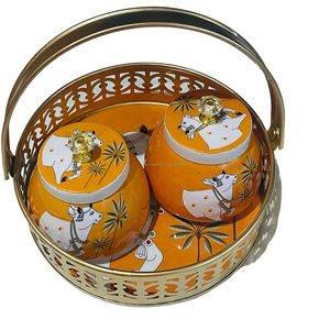 Juego de bandejas de metal pichwai con tarro para regalar - Product Image 1