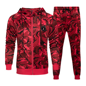 Ensemble de survêtement camouflage rouge pour homme, sweat-shirt à capuche zippé et pantalon, style streetwear respirant, coupe classique, pour l'automne - Product Image 3