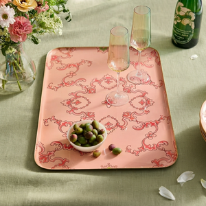 ถาดเสิร์ฟโลหะตกแต่งลายดอกไม้สีชมพูวินเทจเคลือบเงา ถาดบาร์ทรงสี่เหลี่ยม ภาชนะสำหรับรับรองแขก ถาดเสิร์ฟอาหาร - Product Image 1