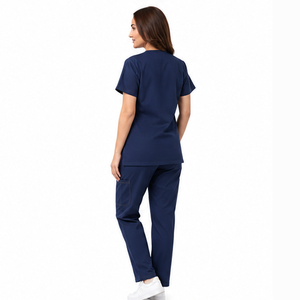 Ensemble d'uniformes médicaux personnalisés pour femmes en tissu tricoté Spandex/Polyester – Haut et pantalon confortables – Service OEM – Vente en gros - Product Image 4