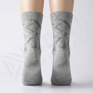 Crew Socks Geometric Pattern Gray Breathable Knitted Adult Casual Daily Wear - Product Image 2