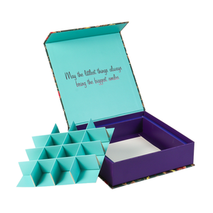 Caja de Regalo Magnética Personalizada, Caja de Embalaje Rígida de Lujo Romántica con Diseño de Corazón para el Día de San Valentín, Aniversario de Bodas - Product Image 3