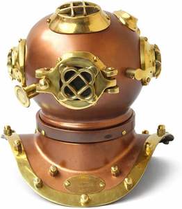 Réplica de Casco de Buceo de Latón Pulido Vintage |   Artefacto Marítimo Antiguo |   Decoración Náutica Coleccionable |   Exhibición Estilo Museo - Product Image 2