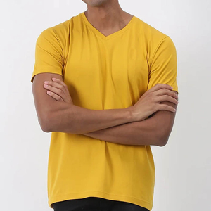 Prix de gros T-shirts pour hommes à col en V avec logo sur le devant, séchage rapide, respirants, en polyester et coton, coupe classique, durables, taille OEM - Product Image 5
