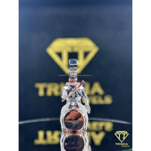 Pendentif Buste de Motard Personnalisé Luxe Sertie de Diamants VVS Cultivés en Laboratoire en Argent Sterling 925, Bijoux Hip Hop pour Hommes par Trisha Jewels - Product Image 6