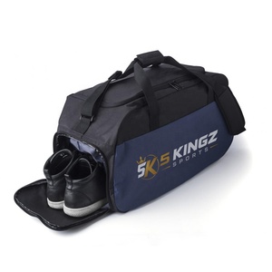 กระเป๋าออกกำลังกาย 5 Sports Gym Duffel Bag ผ้า Oxford สำหรับทุกเพศ ขนาด 40-55 ลิตร ปิดซิป ทนทาน ใช้ได้ทุกวัน - Product Image 3