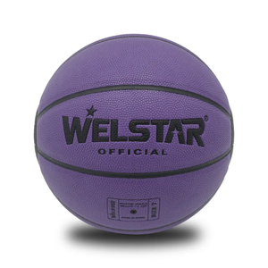Ballon de basketball rose personnalisé de haute qualité avec logo sur mesure, taille 7, en fibre PU, fabriqué sur mesure pour l'entraînement - Product Image 2