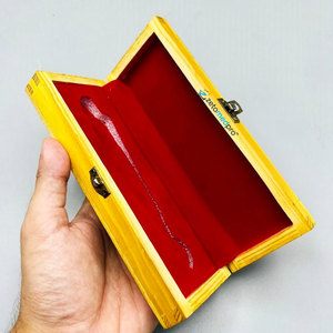 มีดโกนตัดผมมืออาชีพ ด้ามไม้ อุปกรณ์ร้านเสริมสวย ใบมีดสแตนเลส ปลอดภัย บรรจุในกล่องไม้ - Product Image 4