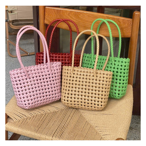 Sac fourre-tout décontracté en plastique coloré, ajouré, portable, nouveau, carré, tissé, double, imperméable, écologique, antistatique, pour les vacances et la plage - Product Image 5