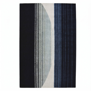 Tapis abstrait bleu marine, noir et ivoire, tapis moderne à rayures verticales pour salon, chambre et intérieurs d'hôtel - Product Image 2
