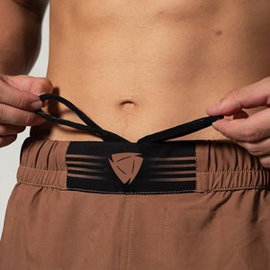Shorts de combat au design athlétique, tissu doux, légers et confortables pour les séances d'entraînement et les compétitions - Product Image 6