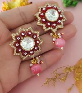 ต่างหูทองชุบประดับมอสซาไนต์คุณภาพพรีเมียม ดีไซน์สวยงามสำหรับผู้หญิงและเด็กผู้หญิง เหมาะสำหรับงานกลางคืน งานปาร์ตี้ และแฟชั่น - Product Image 1