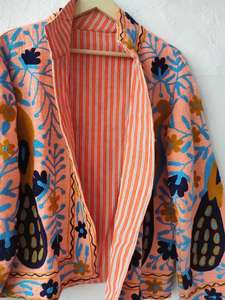 Kimono indio TNT con bordado Suzani hecho a mano: Chaqueta bohemia de algodón - Product Image 2