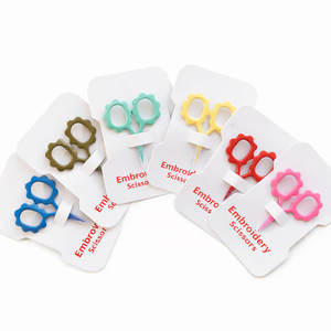 Mini tijeras de bordado con diseño de girasol, hechas de acero inoxidable de alta calidad, con punta de precisión afilada para coser, manualidades y cortar hilo. - Product Image 5