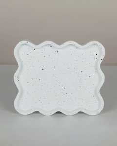 Bandeja de Servir Moderna de Resina con Diseño Único y Estampado Botánico Brillante para Café, Té, Desayuno, Bocadillos y Decoración del Hogar - Product Image 5