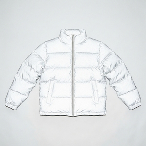 Chaqueta Acolchada Blanca Unisex con Cuello Alto, Cierre de Cremallera, Resistente al Viento, Relleno de Poliéster, Corta, Informal, para Invierno - Product Image 1