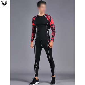 Conjunto deportivo de compresión de manga larga que absorbe la humedad, camiseta de cuello redondo y pantalones largos para hombre, conjunto de compresión de 2 piezas - Product Image 5