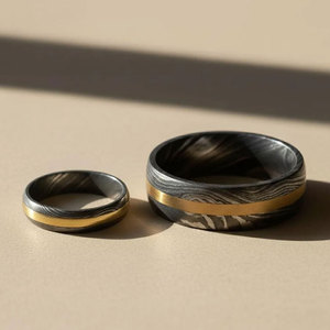 Anillo de Acero de Damasco Hecho a Mano, Joyería Artesanal Tradicional para Aniversario de Bodas y Regalo - Product Image 3