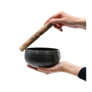 Bol chantant artisanal en laiton de qualité supérieure, martelé à la main, pour la méditation, la décoration intérieure et les cadeaux, à prix avantageux - Product Image 4