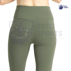Soft Fabric Comfort Slim Fit Top Trendy Product Best Supplier All Season Breathable Soft Custom Logo Yoga Sports Women <b>Legging</b> - Product Image 6