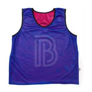 โรงงานผู้ผลิตเสื้อฟุตบอลแบบกำหนดเอง ดีไซน์ล่าสุด โพลีเอสเตอร์ 100% แห้งเร็ว ระบายอากาศได้ดี แบบไม่มีแขน ผลิตในปากีสถาน - Product Image 2