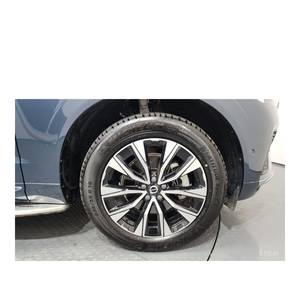 Volvo XC60 B5 Ultimate 2023 con Volante a la Izquierda, Caja de Cambios Automática, Asientos de Cuero, Cámara Trasera - 12,822 km, Rojo Brillante - Product Image 5