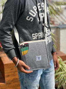 Sacs à bandoulière en chanvre himalayen pour femmes fabrication personnalisée écologique sac à bandoulière fait à la main petit sac de voyage pour un usage quotidien - Product Image 2