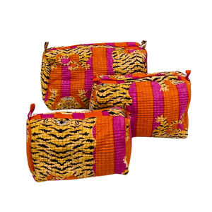 Juego de 3 bolsas de cosméticos/neceser con estampado de rayas de tigre en negrita-naranja y fucsia - Product Image 5