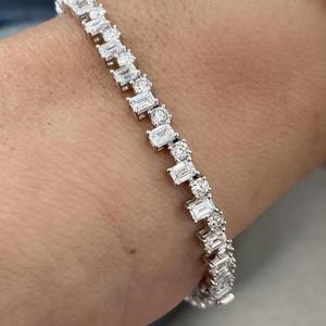 Emerald & Round Cut Diamond Tennis Bracelet <b>Solid</b> <b>Gold</b> Alternating Link Bracelet Luxury Wedding Jewelry Elegant Bracelet For Her - Product Image 1