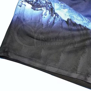 Shorts de sport streetwear personnalisés pour hommes, coupe oversize, en maille, par sublimation - Product Image 2