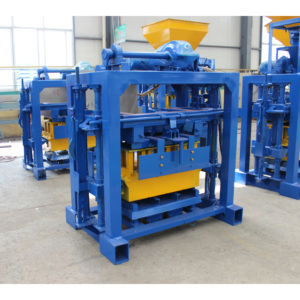 Machine automatique de fabrication de blocs Machine de fabrication de pavés solides QT40-2 machine de fabrication de blocs de béton en <span class=keywords><strong>Tanzanie</strong></span> - Product Image 3
