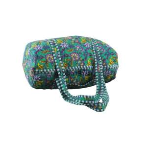 กระเป๋าเดินทางสะพายไหล่แบบดัฟเฟิล ทำมือจากผ้าฝ้ายออร์แกนิก ลายควิลท์ วินเทจ มีหูหิ้วสองข้าง สีพื้น ดีไซน์เรียบง่าย เปิดปิดง่าย เหมาะสำหรับช้อปปิ้งช่วงฤดูใบไม้ร่วง - Product Image 6