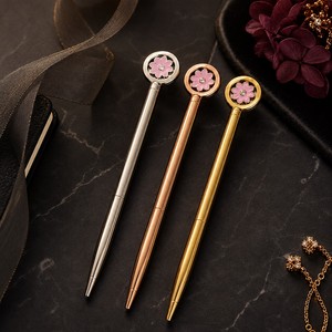 Stylo à bille rotatif en métal Blossom |   Or rose, argent, or |   Stylo rechargeable D1 remplaçable, coffret cadeau de papeterie, stylo fleur - Product Image 3