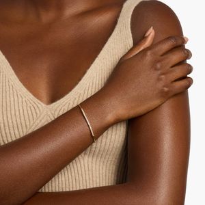กำไลข้อมือแบบโซ่ครึ่งวงกลมทองคำ 14K ประดับเพชรเพาะเลี้ยงทรงกลม - Product Image 6