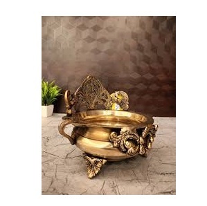 ถาดโลหะตกแต่งลายดอกไม้สไตล์วินเทจสีทองเหลืองสำหรับตกแต่งบ้าน - Product Image 3