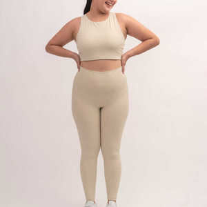 Ensemble Legging et Soutien-Gorge de Sport pour Femmes, Tissu Extensible Premium OEM ODM, Vêtements de Sport pour Entraînement, Design Personnalisé - Product Image 2