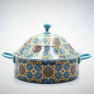 Marmite en métal de style arabe du Golfe avec une belle peinture colorée, parfaite pour les fêtes de l'Aïd et toute autre occasion. - Product Image 1