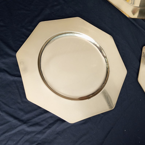 Platos de Latón Antiguos, Platos Base de Metal Vintage, Vajilla Decorativa, Platos para Servir - Product Image 5