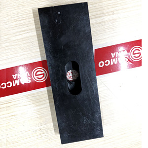 Pièces de Reach Stacker pour la fabrication : Patin de guidage A058971100 pour équipements lourds Kalmar séries DCE DCF - Product Image 2